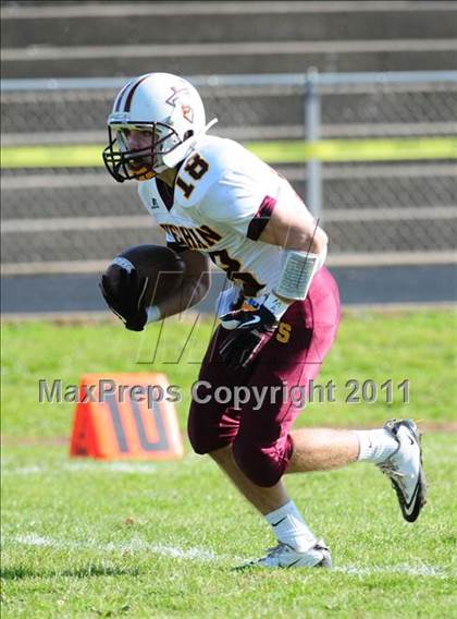 Thumbnail 1 in Sheehan @ Hillhouse photogallery.