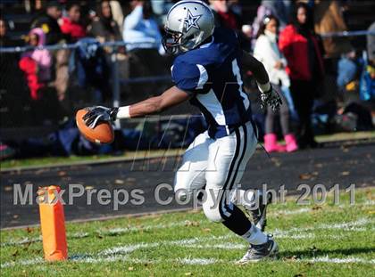 Thumbnail 1 in Sheehan @ Hillhouse photogallery.