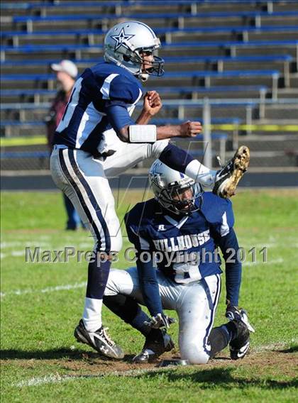 Thumbnail 1 in Sheehan @ Hillhouse photogallery.