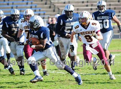 Thumbnail 2 in Sheehan @ Hillhouse photogallery.