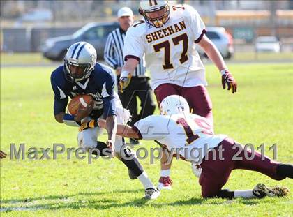 Thumbnail 2 in Sheehan @ Hillhouse photogallery.