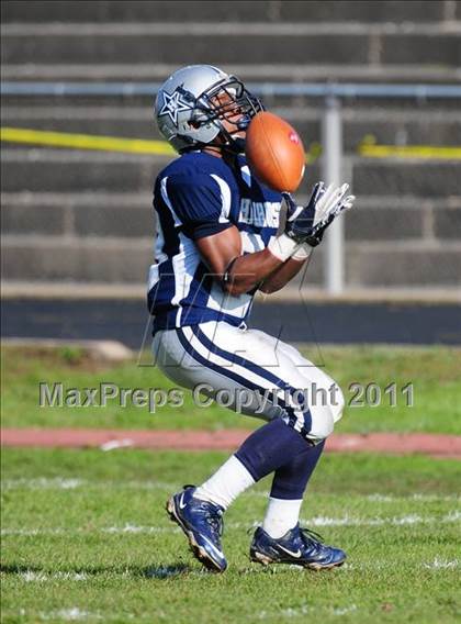 Thumbnail 1 in Sheehan @ Hillhouse photogallery.