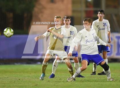 Thumbnail 1 in Jesuit @ Holy Cross photogallery.