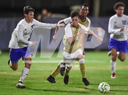 Thumbnail 3 in Jesuit @ Holy Cross photogallery.
