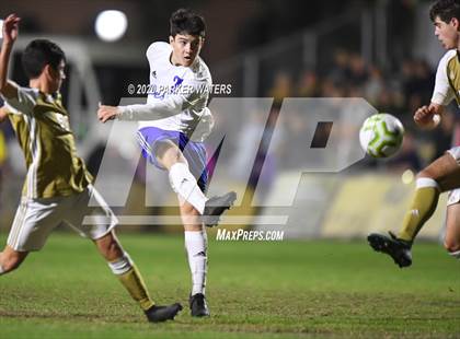 Thumbnail 3 in Jesuit @ Holy Cross photogallery.