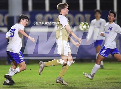 Thumbnail 2 in Jesuit @ Holy Cross photogallery.