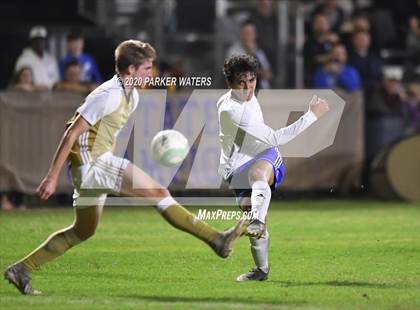 Thumbnail 1 in Jesuit @ Holy Cross photogallery.