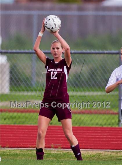 Thumbnail 3 in Cinco Ranch vs Dobie (Pearland Soccer Classic) photogallery.