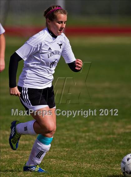 Thumbnail 1 in Cinco Ranch vs Dobie (Pearland Soccer Classic) photogallery.