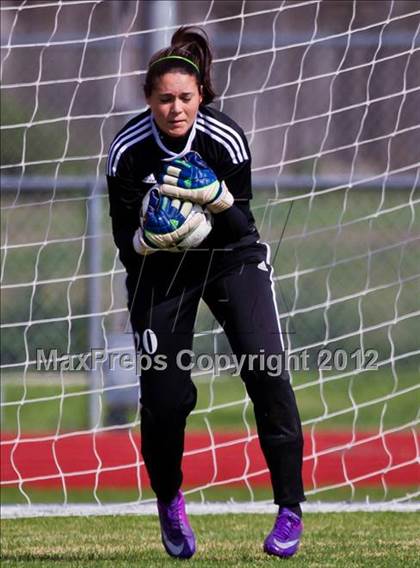 Thumbnail 3 in Cinco Ranch vs Dobie (Pearland Soccer Classic) photogallery.