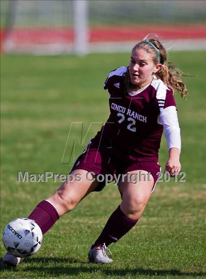 Thumbnail 1 in Cinco Ranch vs Dobie (Pearland Soccer Classic) photogallery.