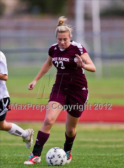 Thumbnail 2 in Cinco Ranch vs Dobie (Pearland Soccer Classic) photogallery.