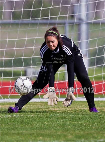 Thumbnail 2 in Cinco Ranch vs Dobie (Pearland Soccer Classic) photogallery.