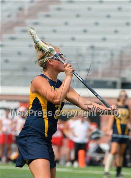 Thumbnail 1 in Carthage vs. Shoreham-Wading River (NYSPHSAA Class C Final) photogallery.