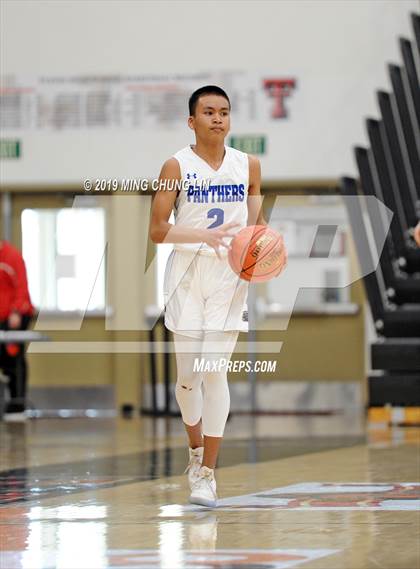 Thumbnail 3 in Mission Viejo vs. Jordan (Tustin Holiday Classic) photogallery.