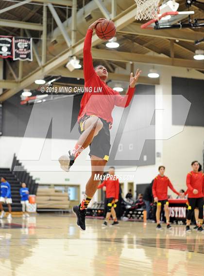 Thumbnail 3 in Mission Viejo vs. Jordan (Tustin Holiday Classic) photogallery.