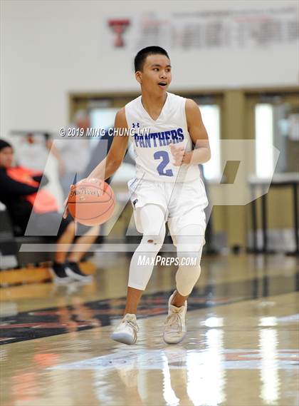 Thumbnail 3 in Mission Viejo vs. Jordan (Tustin Holiday Classic) photogallery.