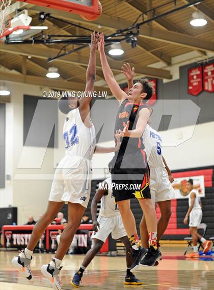 Thumbnail 3 in Mission Viejo vs. Jordan (Tustin Holiday Classic) photogallery.
