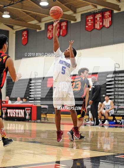Thumbnail 1 in Mission Viejo vs. Jordan (Tustin Holiday Classic) photogallery.