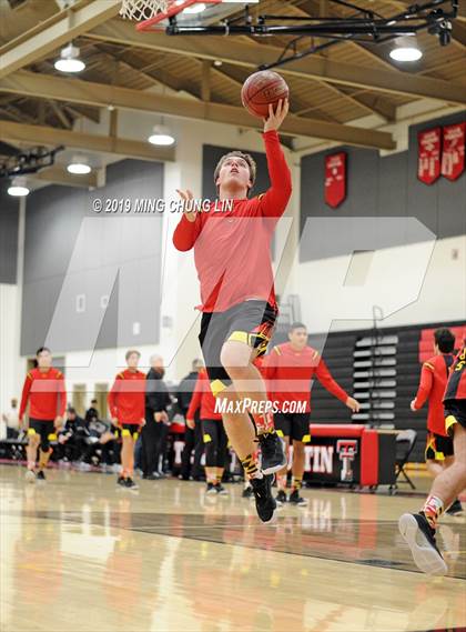 Thumbnail 3 in Mission Viejo vs. Jordan (Tustin Holiday Classic) photogallery.