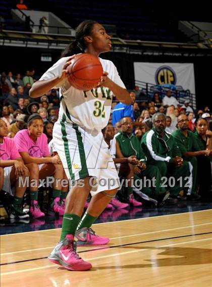 Thumbnail 1 in Long Beach Poly vs. Brea Olinda (CIF SS D1AA Semifinal) photogallery.
