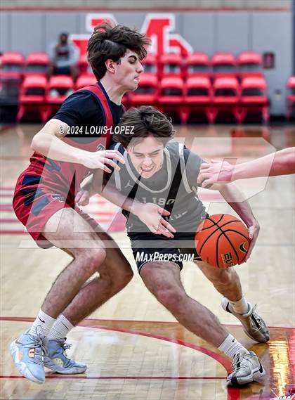 Thumbnail 1 in St. Margaret's vs. Aliso Niguel (Nike Extravaganza) photogallery.