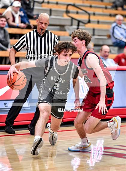 Thumbnail 3 in St. Margaret's vs. Aliso Niguel (Nike Extravaganza) photogallery.