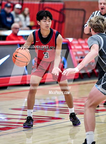 Thumbnail 1 in St. Margaret's vs. Aliso Niguel (Nike Extravaganza) photogallery.