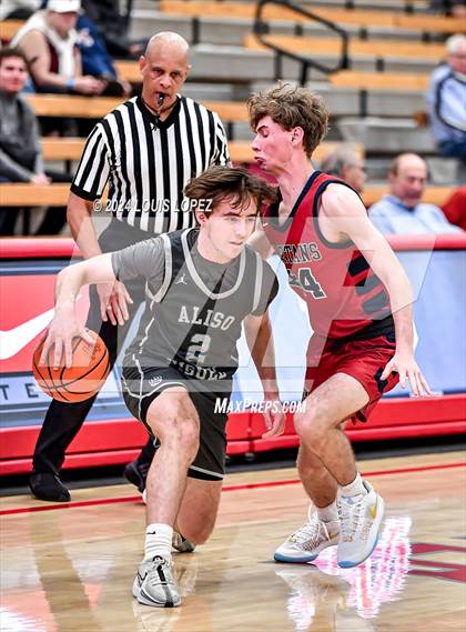 Thumbnail 1 in St. Margaret's vs. Aliso Niguel (Nike Extravaganza) photogallery.
