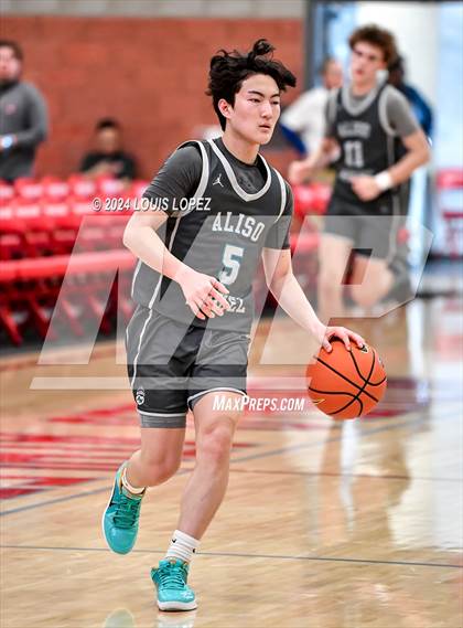 Thumbnail 1 in St. Margaret's vs. Aliso Niguel (Nike Extravaganza) photogallery.