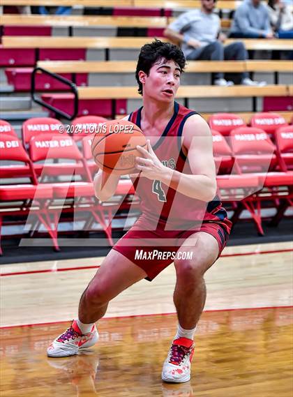 Thumbnail 2 in St. Margaret's vs. Aliso Niguel (Nike Extravaganza) photogallery.