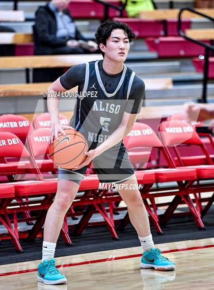 Thumbnail 3 in St. Margaret's vs. Aliso Niguel (Nike Extravaganza) photogallery.