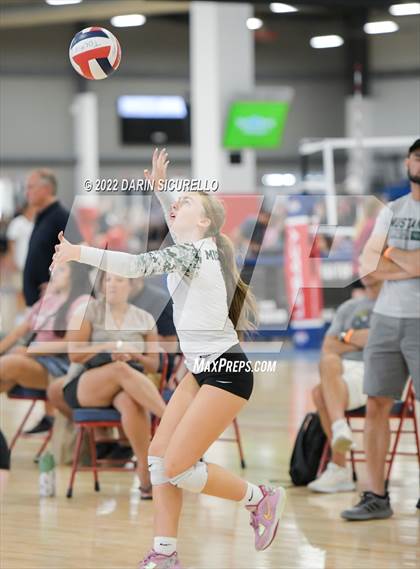 Thumbnail 3 in Eagle vs. Bishop's (Nike TOC Southwest - Final) photogallery.