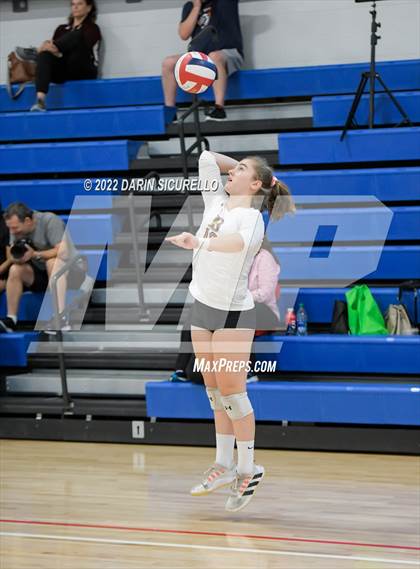 Thumbnail 2 in Eagle vs. Bishop's (Nike TOC Southwest - Final) photogallery.