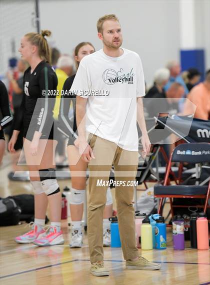 Thumbnail 3 in Eagle vs. Bishop's (Nike TOC Southwest - Final) photogallery.