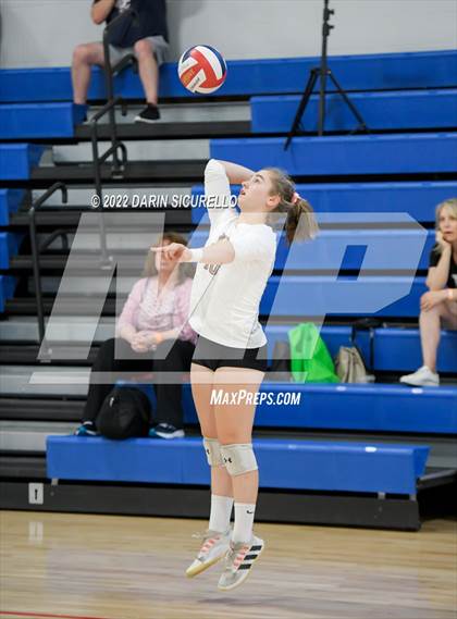 Thumbnail 2 in Eagle vs. Bishop's (Nike TOC Southwest - Final) photogallery.