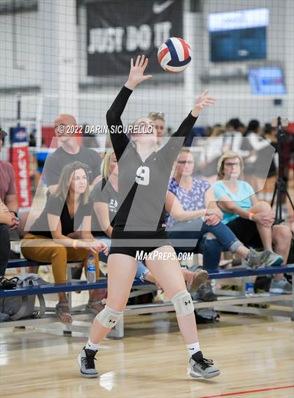 Thumbnail 1 in Eagle vs. Bishop's (Nike TOC Southwest - Final) photogallery.