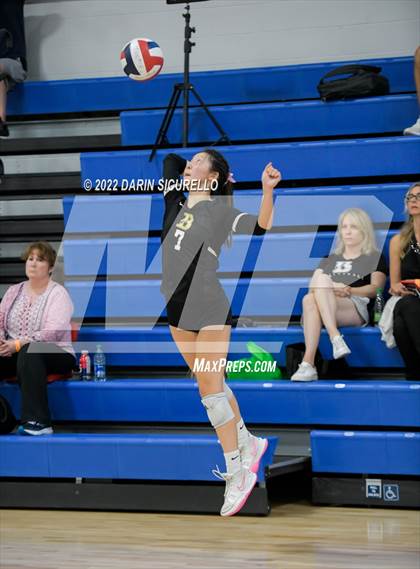 Thumbnail 3 in Eagle vs. Bishop's (Nike TOC Southwest - Final) photogallery.