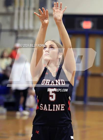 Thumbnail 3 in Grand Saline vs Scurry-Rosser photogallery.
