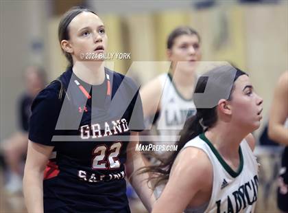 Thumbnail 2 in Grand Saline vs Scurry-Rosser photogallery.