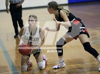 Thumbnail 3 in Grand Saline vs Scurry-Rosser photogallery.