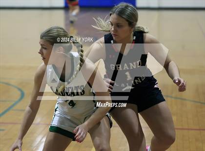 Thumbnail 2 in Grand Saline vs Scurry-Rosser photogallery.