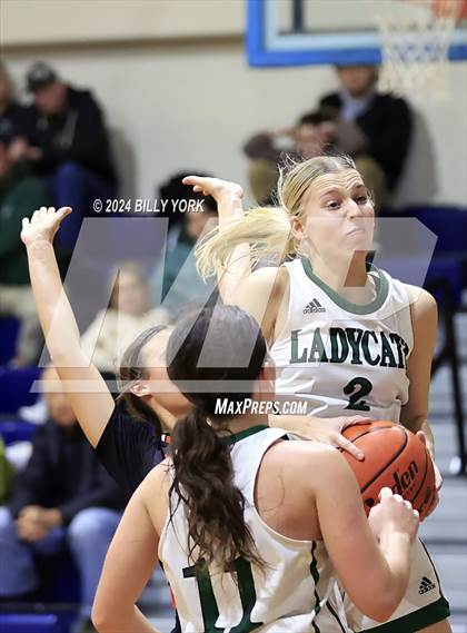 Thumbnail 1 in Grand Saline vs Scurry-Rosser photogallery.