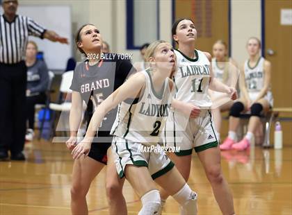 Thumbnail 2 in Grand Saline vs Scurry-Rosser photogallery.