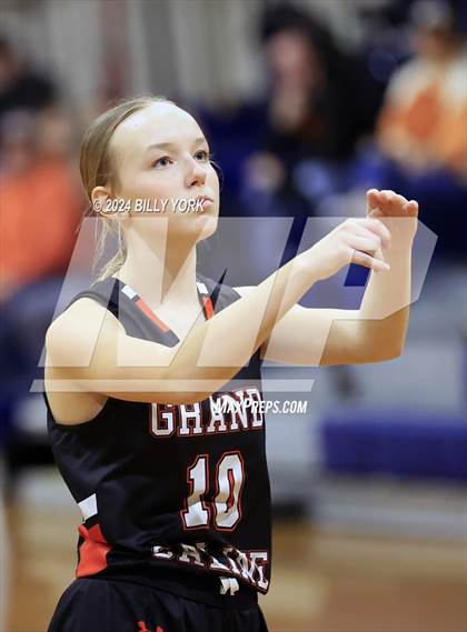 Thumbnail 2 in Grand Saline vs Scurry-Rosser photogallery.