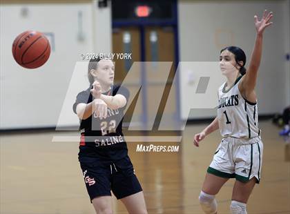 Thumbnail 3 in Grand Saline vs Scurry-Rosser photogallery.