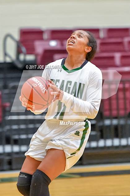 Thumbnail 1 in Reagan [Ronald] vs Roosevelt [Theodore] photogallery.