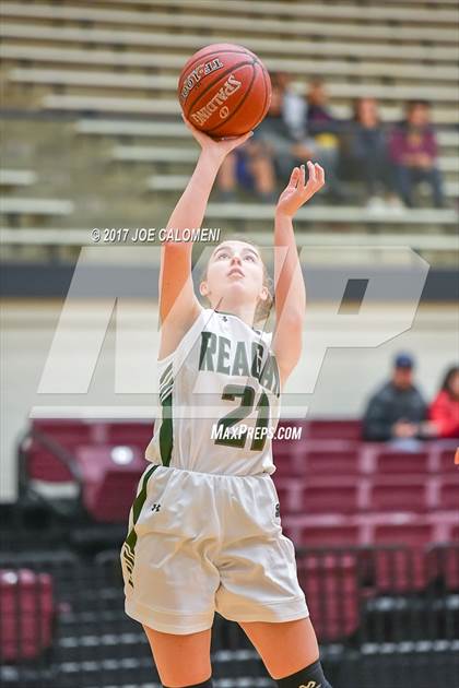 Thumbnail 3 in Reagan [Ronald] vs Roosevelt [Theodore] photogallery.