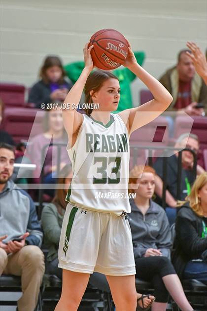 Thumbnail 1 in Reagan [Ronald] vs Roosevelt [Theodore] photogallery.
