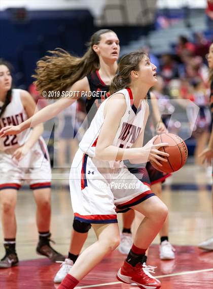 Thumbnail 2 in Great Oak vs. Orange Lutheran (CIF SS 2AA Playoff) photogallery.